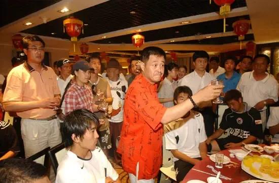 国足的水到底有多深？没人比本山大叔更清楚，一句话揭露内幕