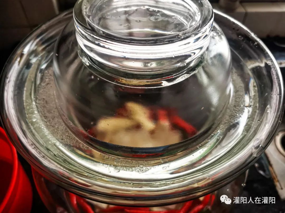 做酸坛子的视频,做酸坛有小气泡