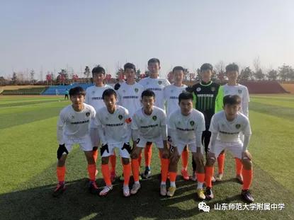 山师附中足球队一级运动员,山师附中获得2022年省体彩杯亚军