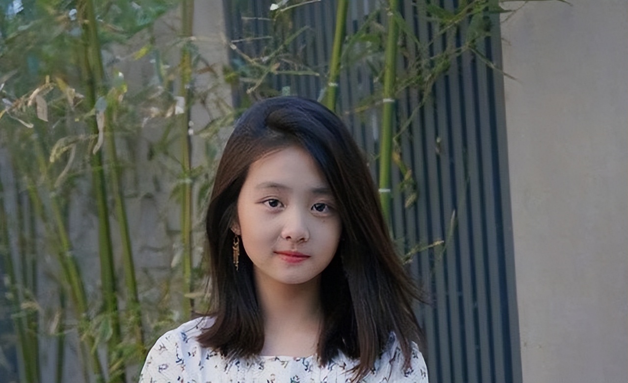 黄多多从小染头发,针对黄多多染头发的看法