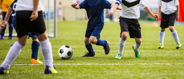 边看世界杯边吃火锅,从世界杯看中国足球