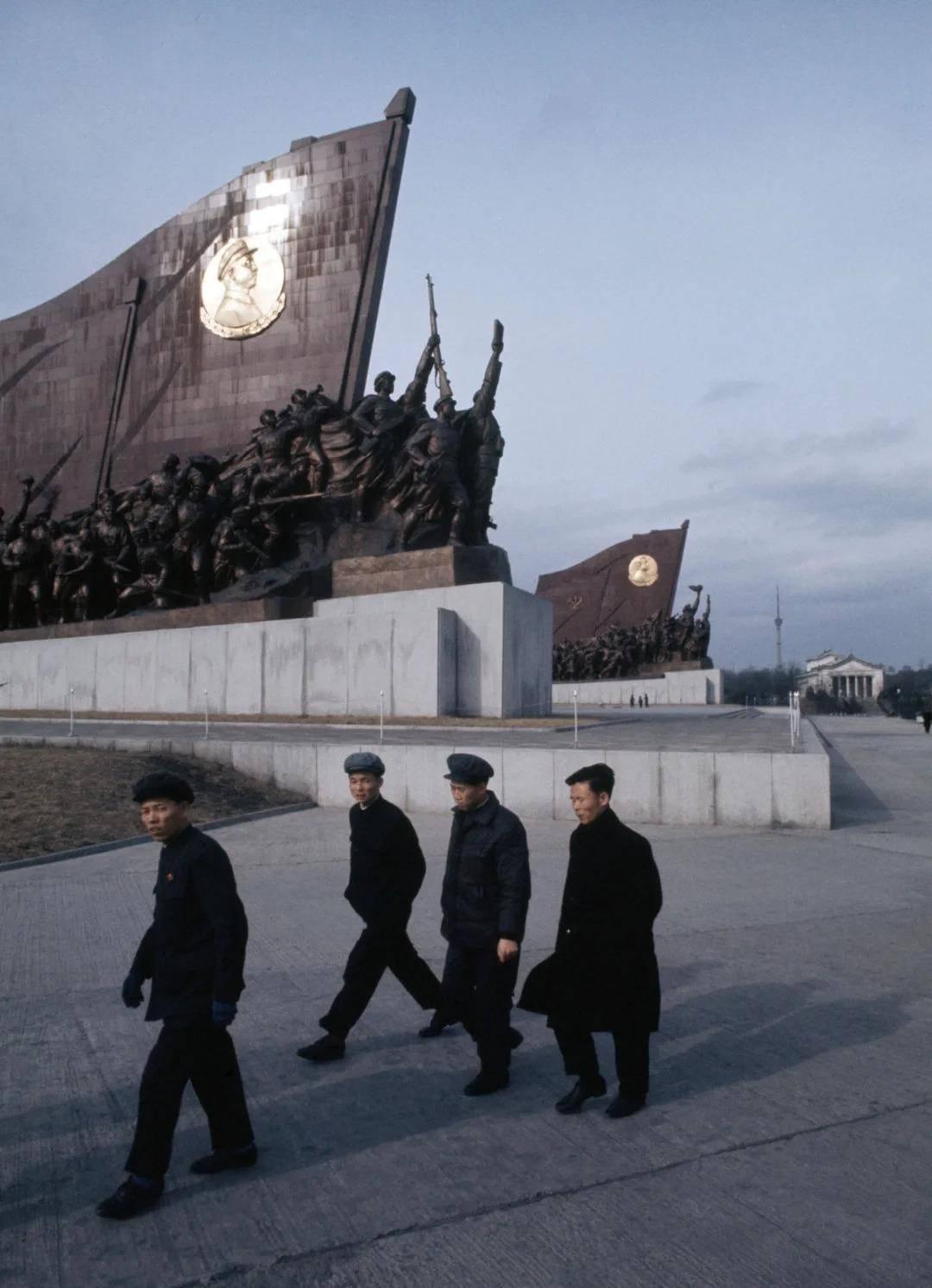 鏃ュ啗渚靛崕鍏借,鏃ユ湰渚靛崕鍏借鐓х墖