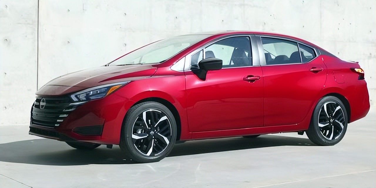 小天籁日产轩逸,日产小天籁最新款