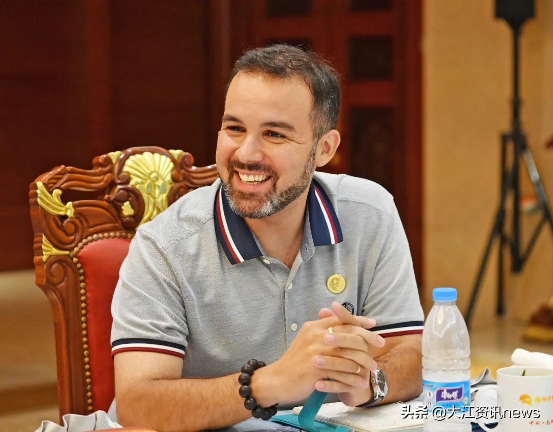 芜湖今天有没有去南京的客人,开放的芜湖欢迎您夜景图