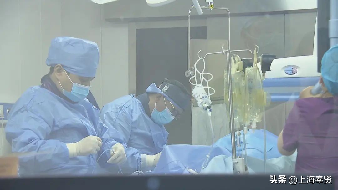 急性心肌梗死遇上“电风暴”,奉城医院多科室携手跑赢“死神”→