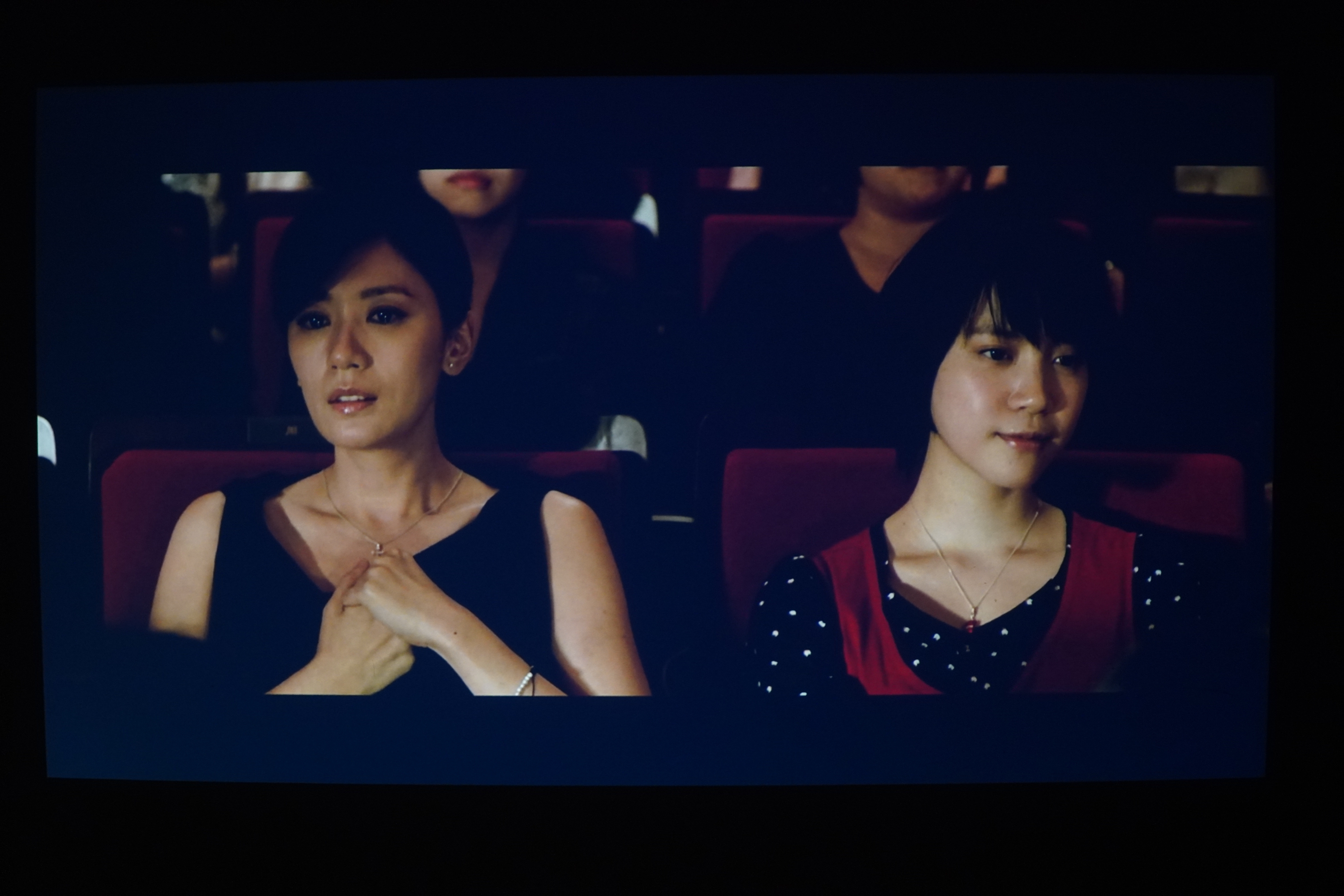 低成本实现老投影仪智能化——爱奇艺电视果6测评