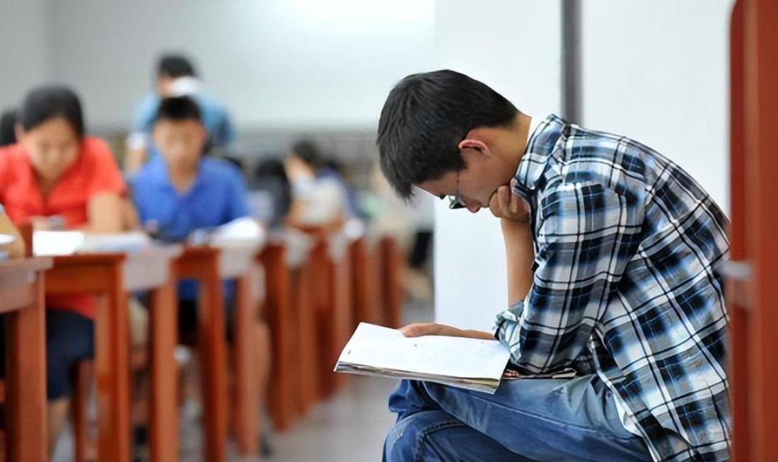 天才少年距高考100天时跳楼,高考前跳楼的天才少年