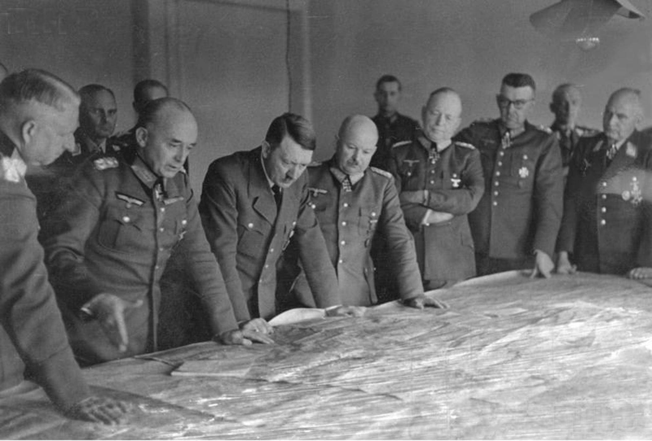 德国二战过后是怎么补充人数的,二战德国为恢复人口手段有多残忍