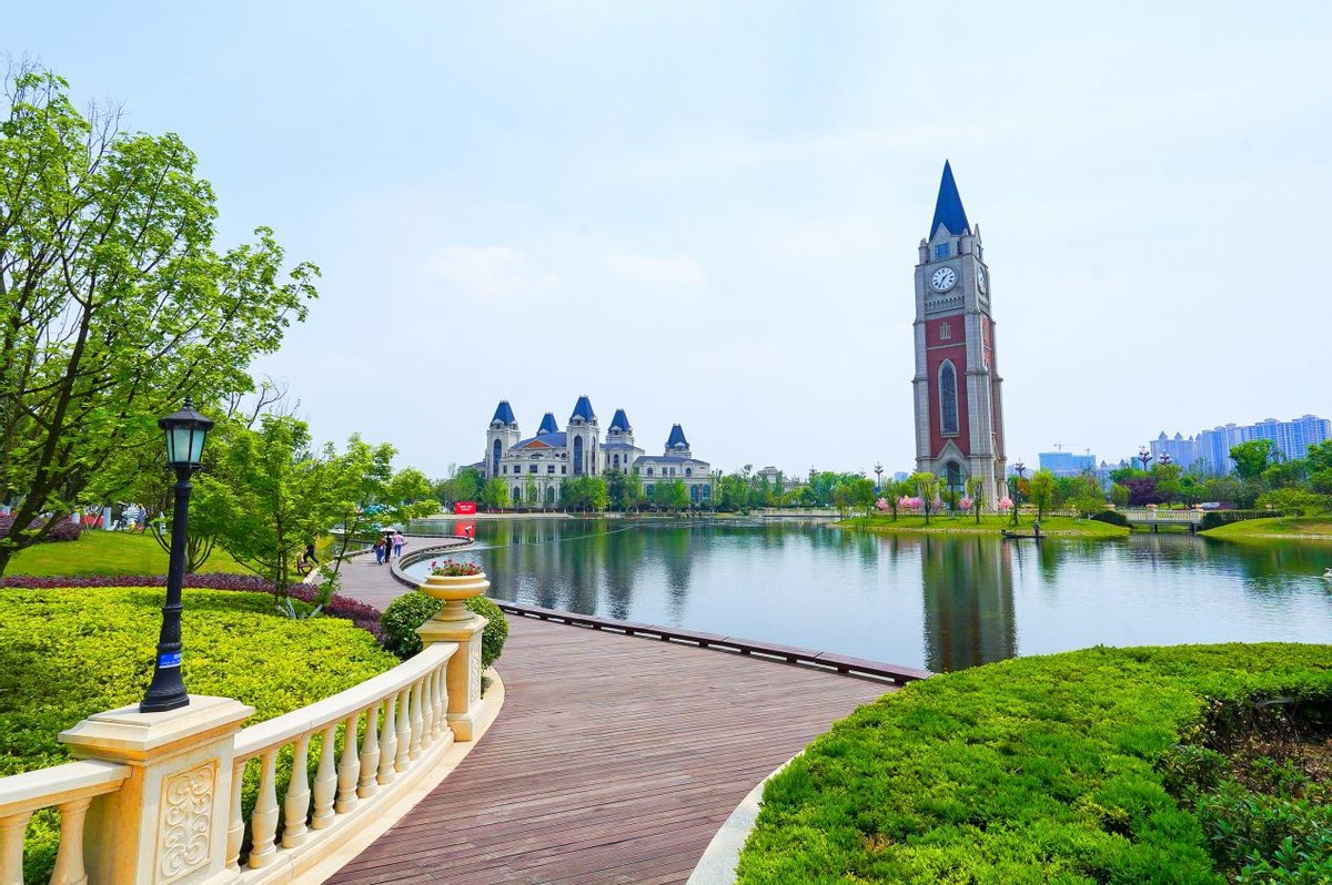 成都网红打卡景点排行,成都网红打卡景点双子塔在哪里