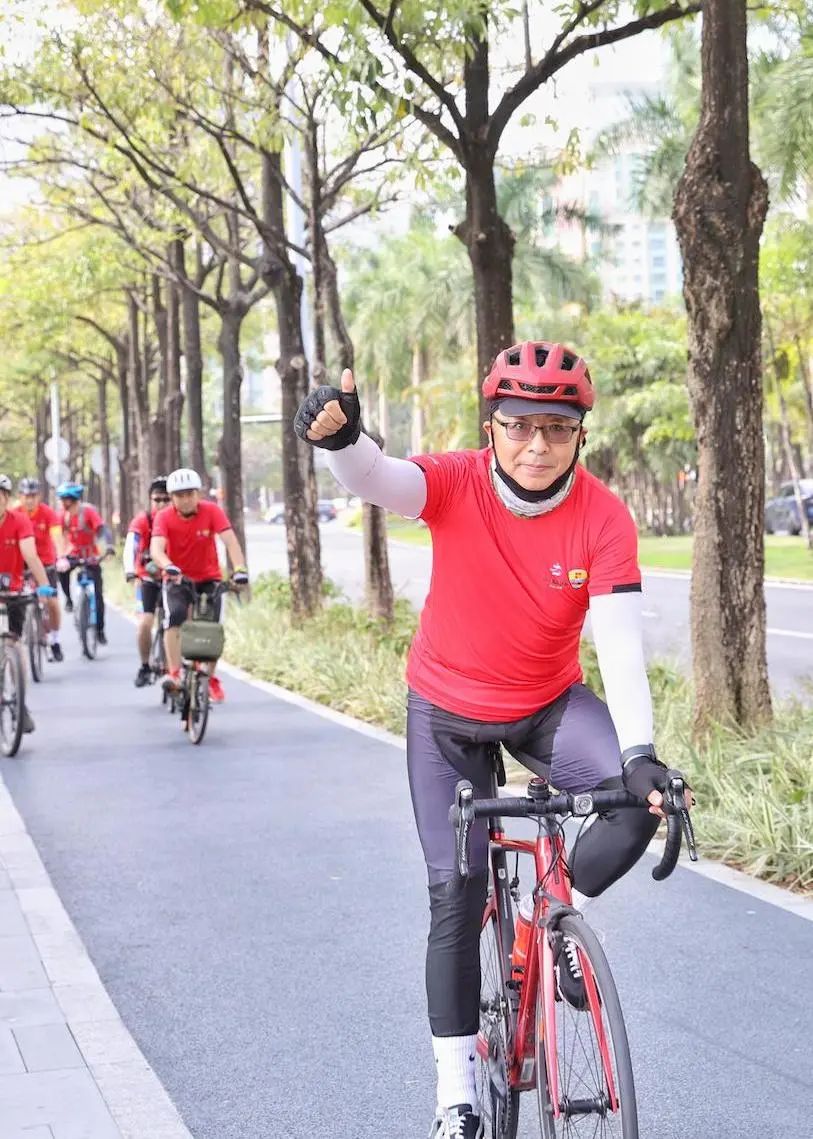 来一场自由随性的公路骑行吧,来一场说走就走的骑行旅行吧