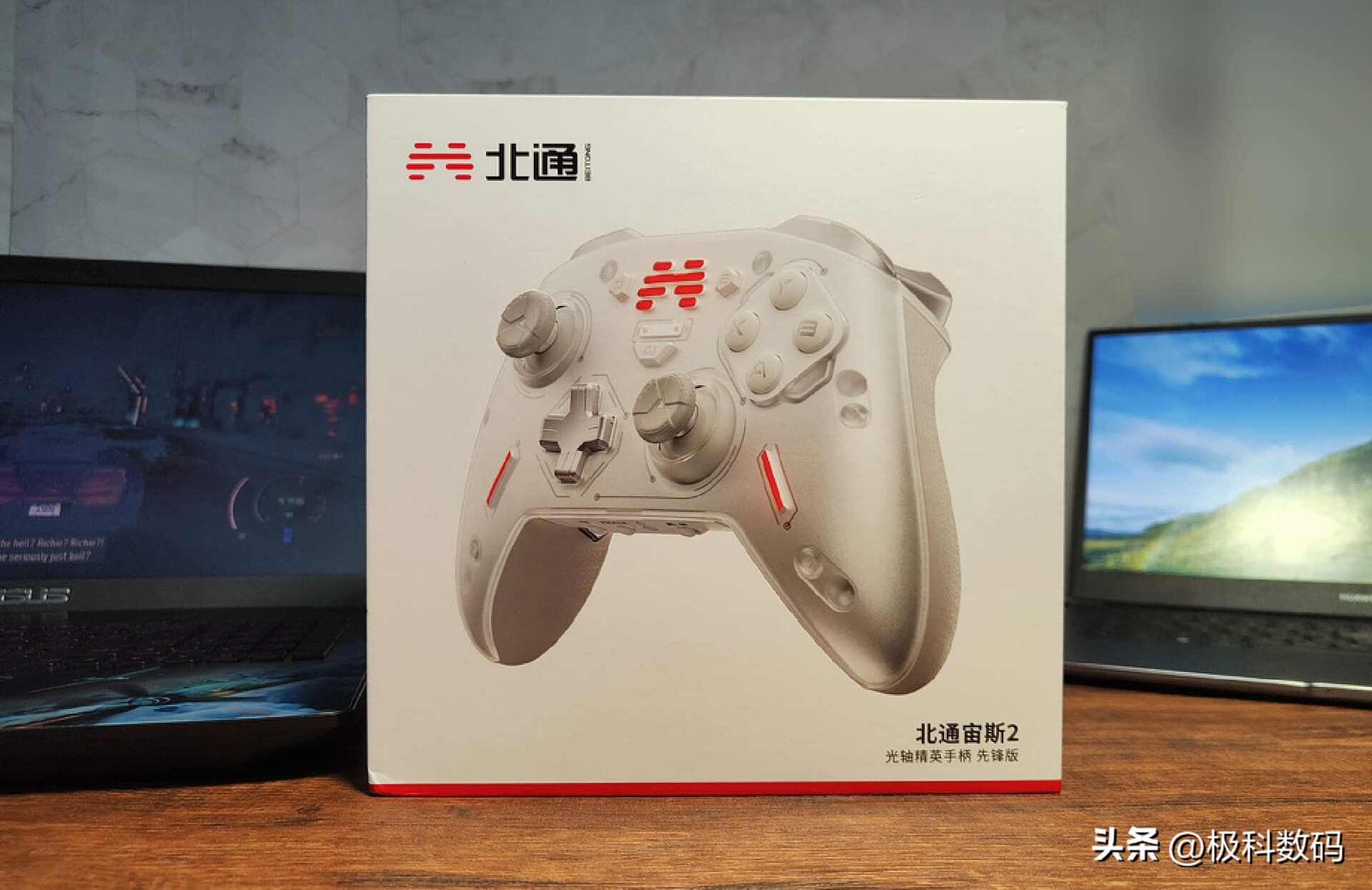 北通宙斯手柄尺寸和xbox手柄对比,北通宙斯手柄和switchpro手柄比较