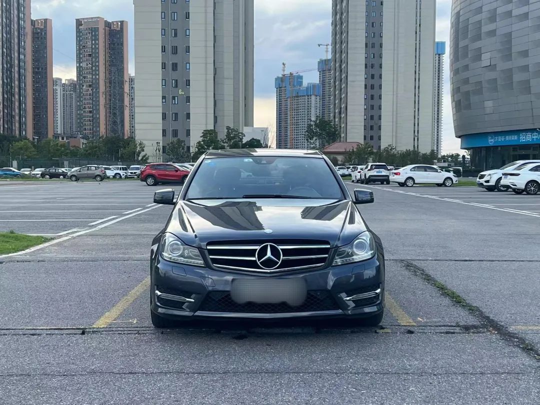 2015年的飞度新车落地多少钱,现在的全新飞度8万块就可以落地