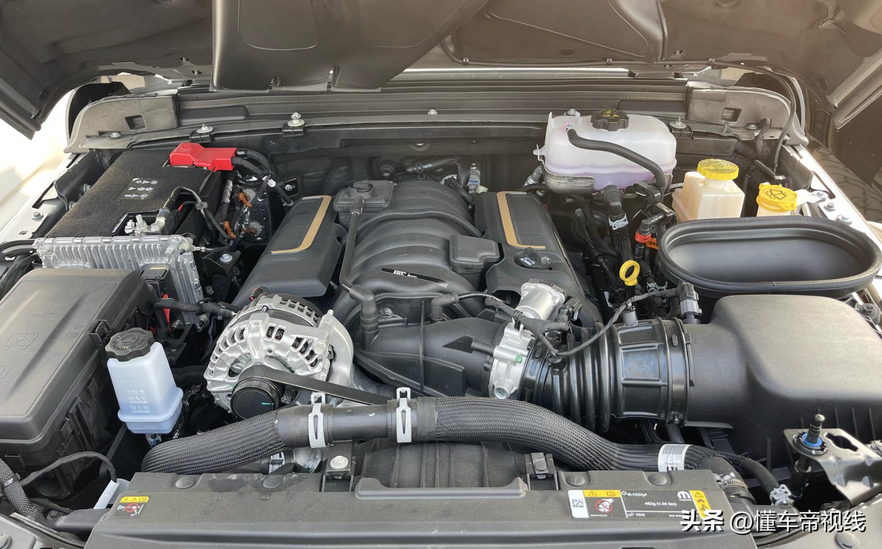 2021款运动版jeep牧马人港口报价,jeep牧马人2024款高配全新落地价