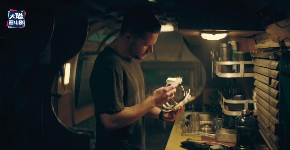 诺兰最烧脑的一部作品,诺兰最新科幻电影边缘世界