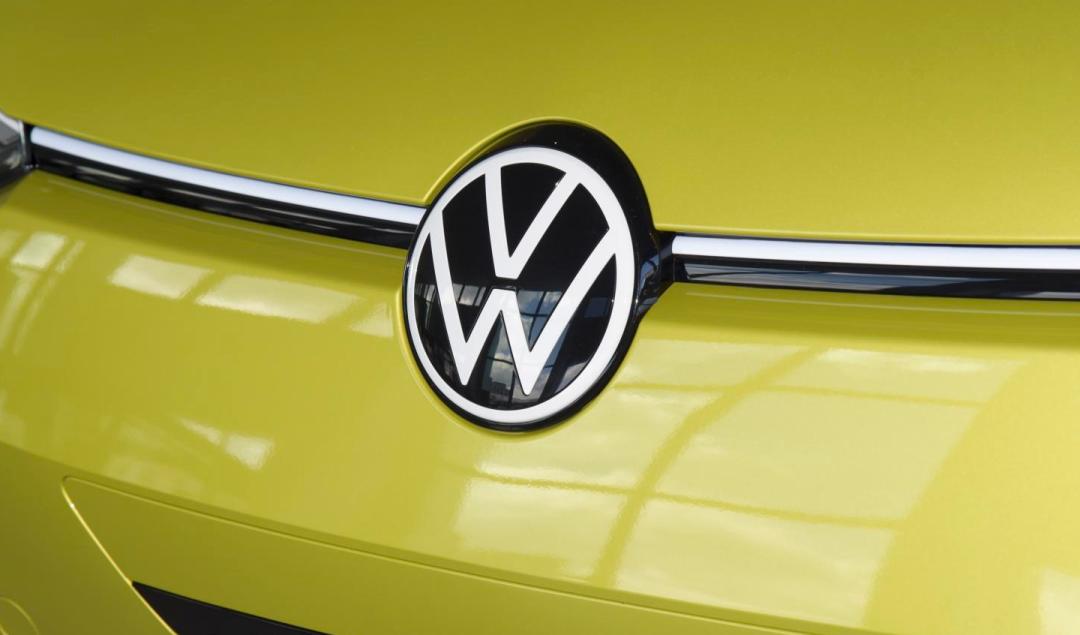 大众计划大规模重组!东风公司多名高管被通报……