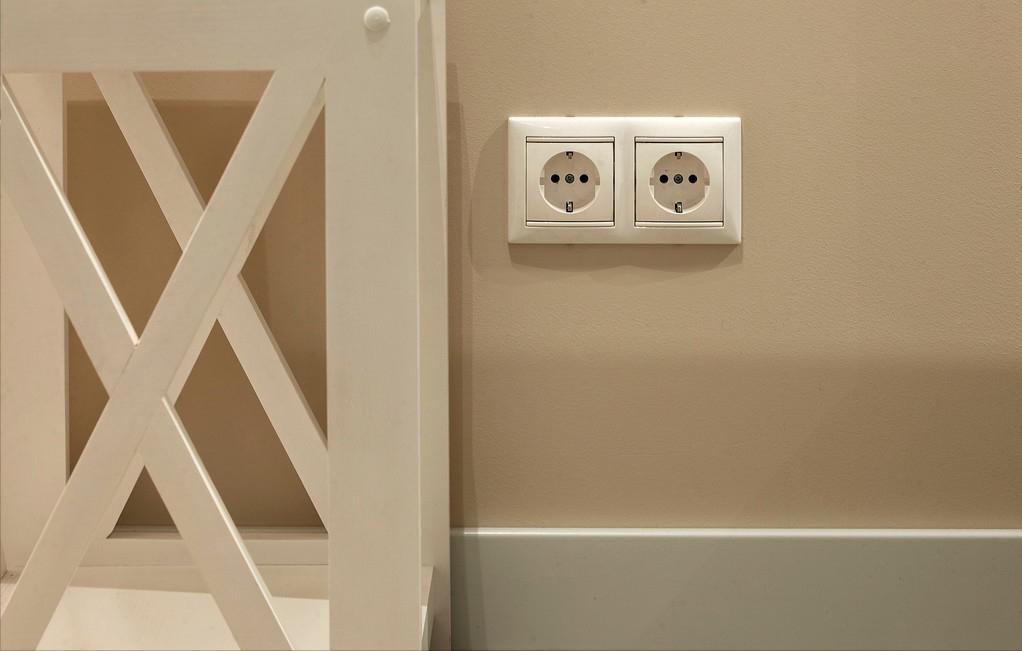 交房先验房还是先收房,交房时让先交钱签字才能验房