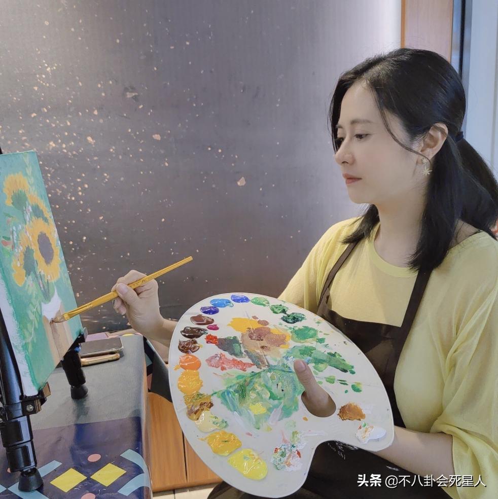 特别漂亮却不火的女明星,长得不漂亮但是很有演技的女明星