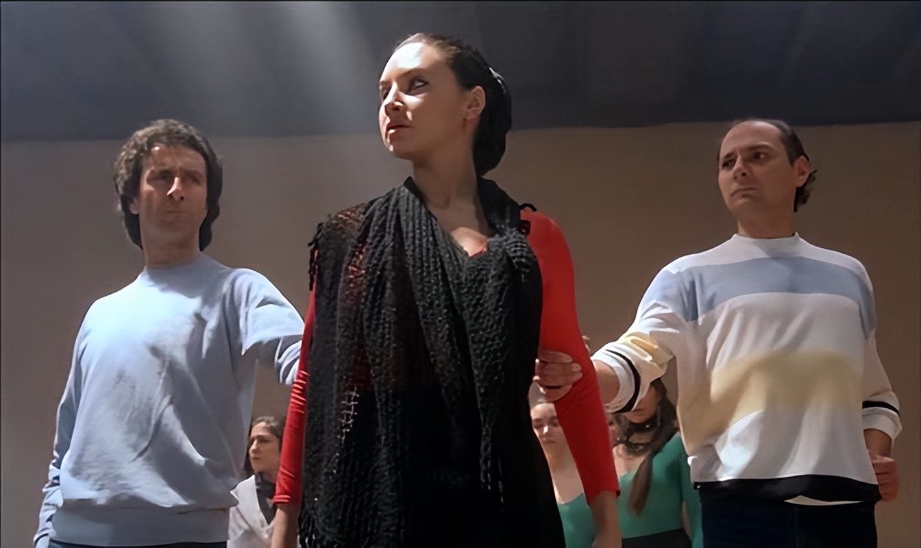 卡门中有哪些歌曲,卡门属于什么风格