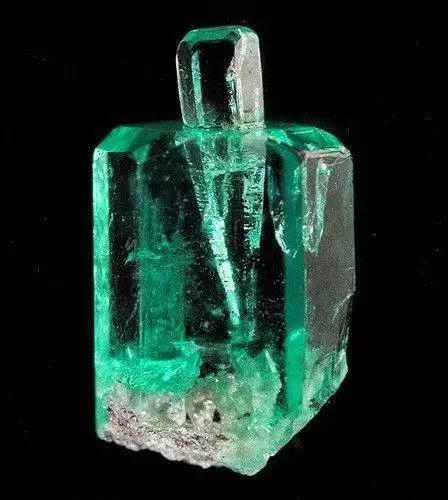 珠宝惊人故事,有关珠宝的传奇故事