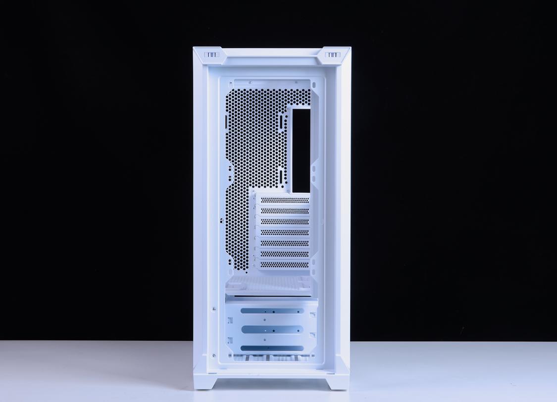 白色主题装机配置分享：13600K+4070Ti名人堂+先马颜之神机箱装机