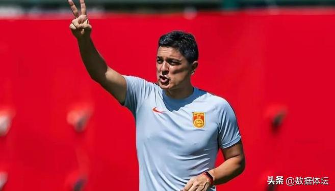 中国男足四大奇葩时刻,中国男足奇葩