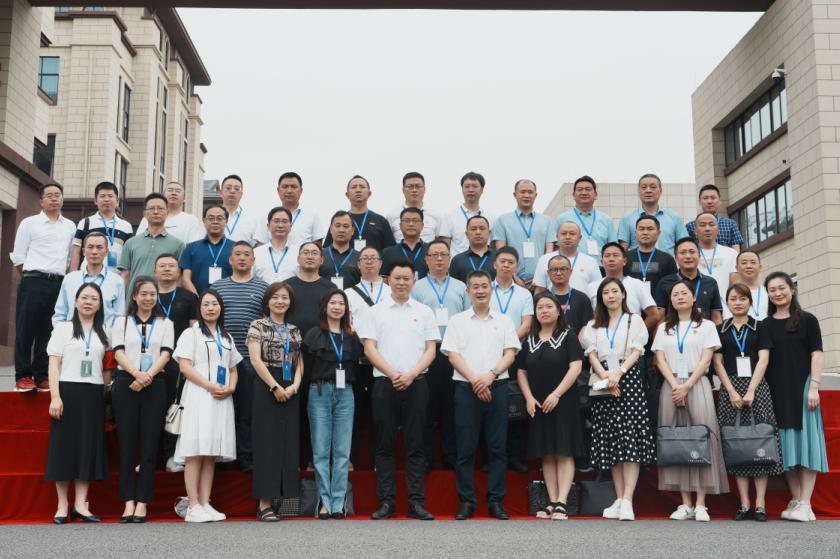 结对共建促交流同心共融谋发展,校际交流促成长携手同创