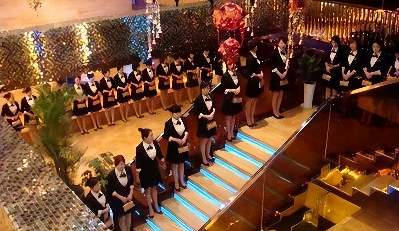 皇家一号覆灭纪实全集,皇家一号覆灭纪录片