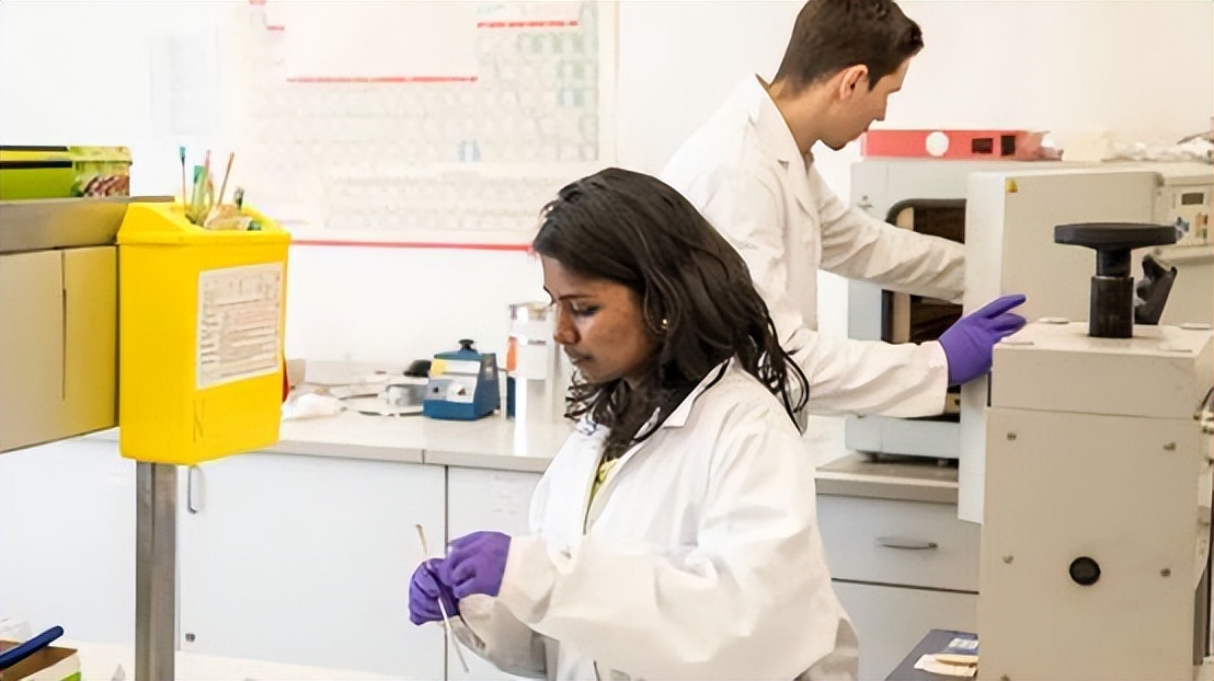 美国婴儿奶粉荒原因,雅培奶粉致婴儿死亡