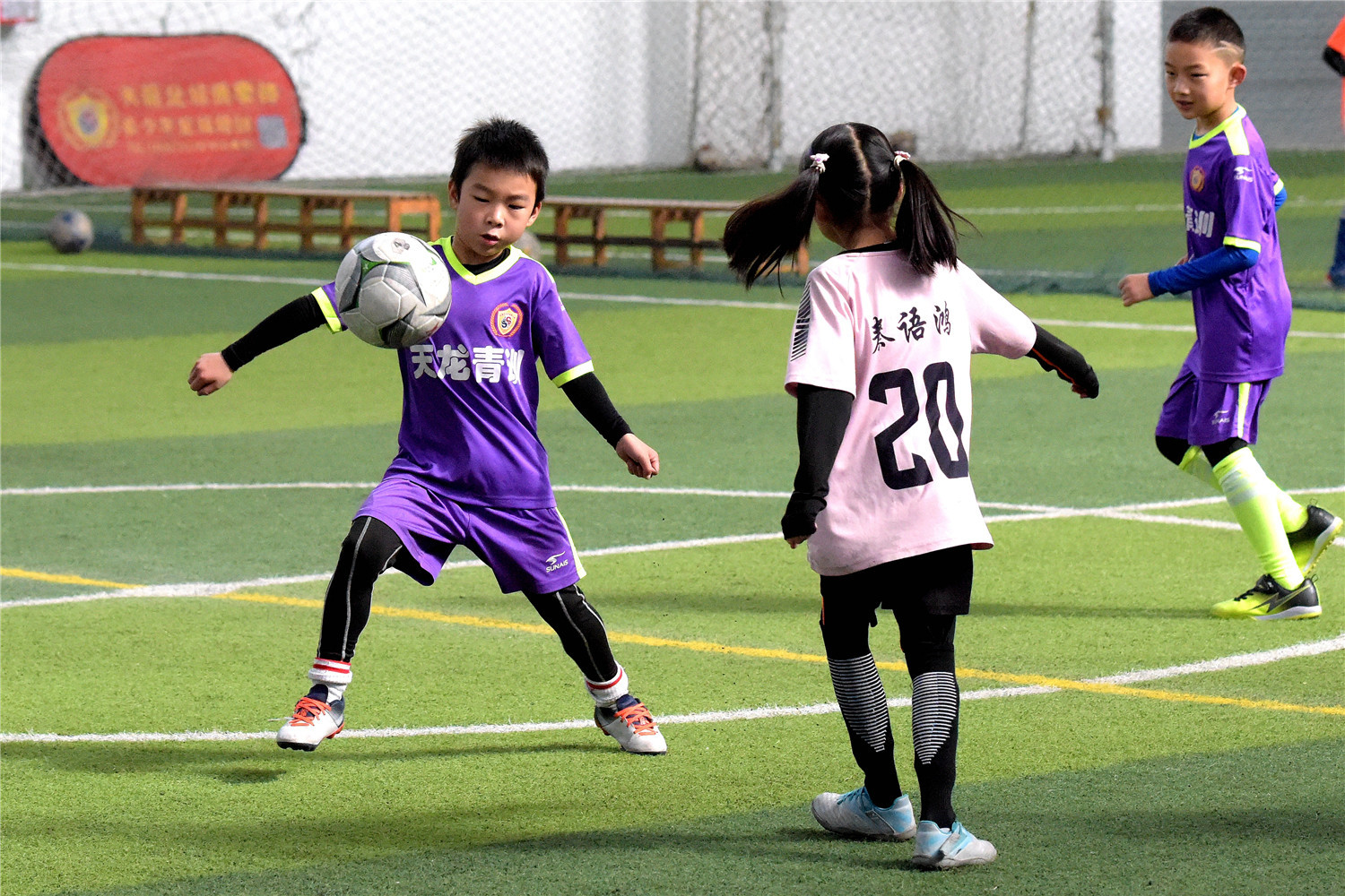 桂林翠竹小学足球赛,桂林市临桂区第一小学足球赛