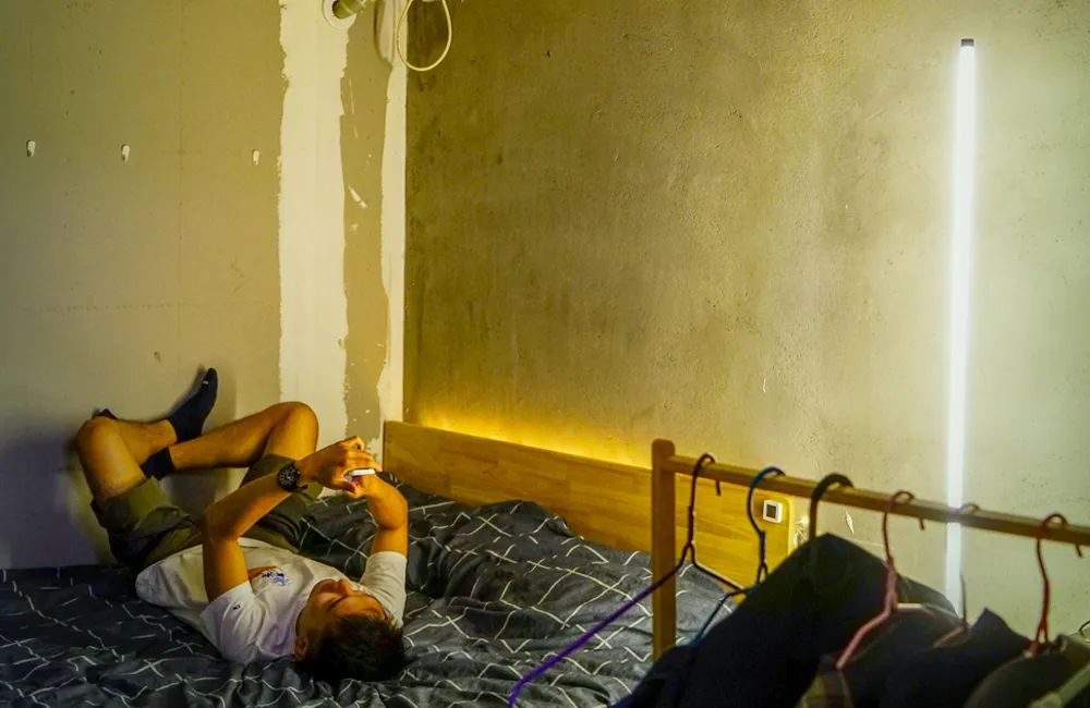 95后花两万块钱装修房子,90后花3000块钱装修毛坯房