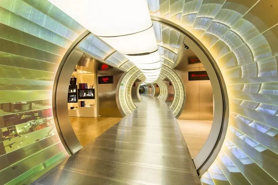 局破中破局,购物中心新零售突围