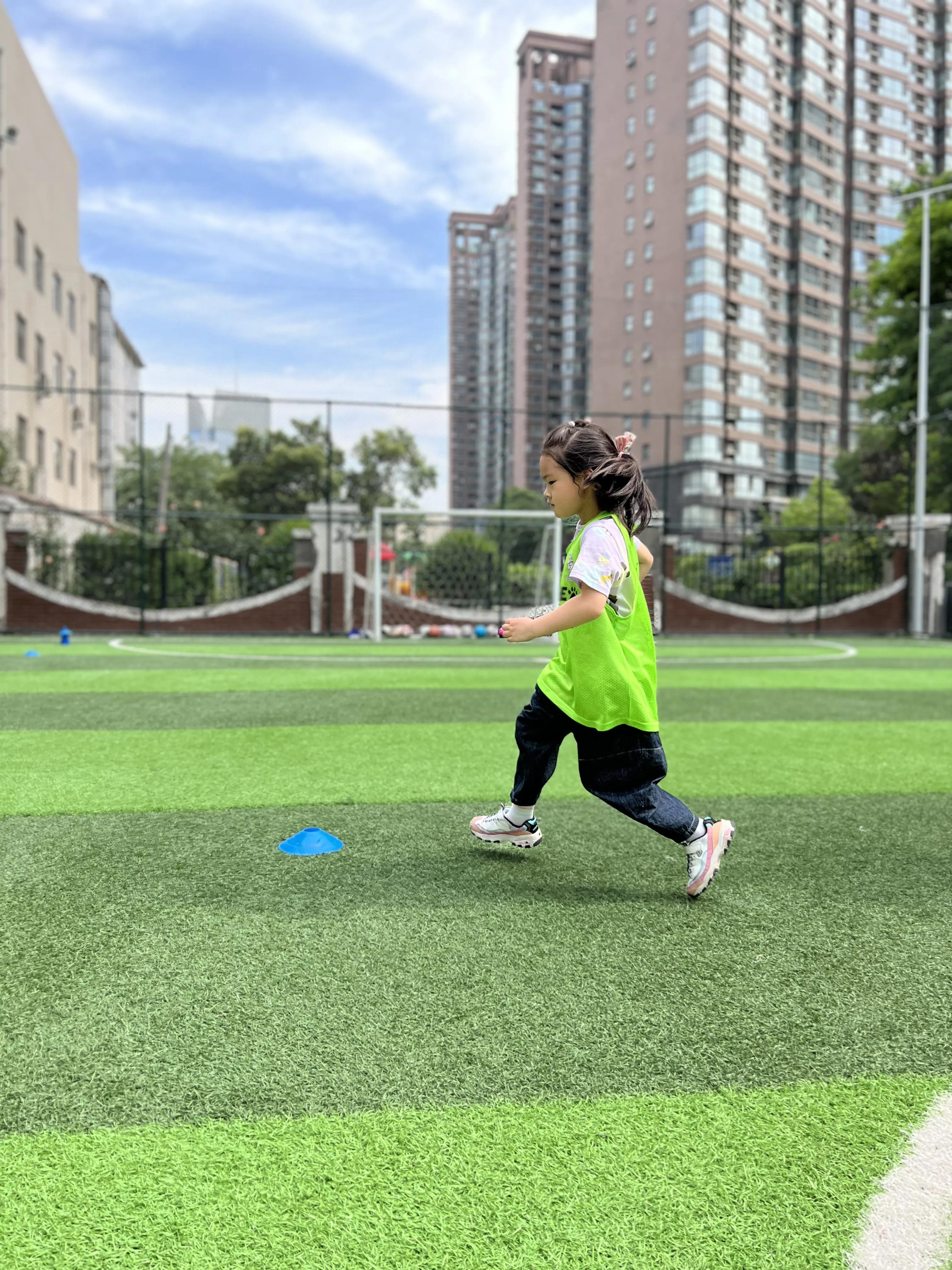 绔ュ績鐩稿姪鍏辨垬鐤儏娲诲姩涓婚,绔ュ績鎶楃柅瀹堟姢鍋ュ悍涓婚娲诲姩