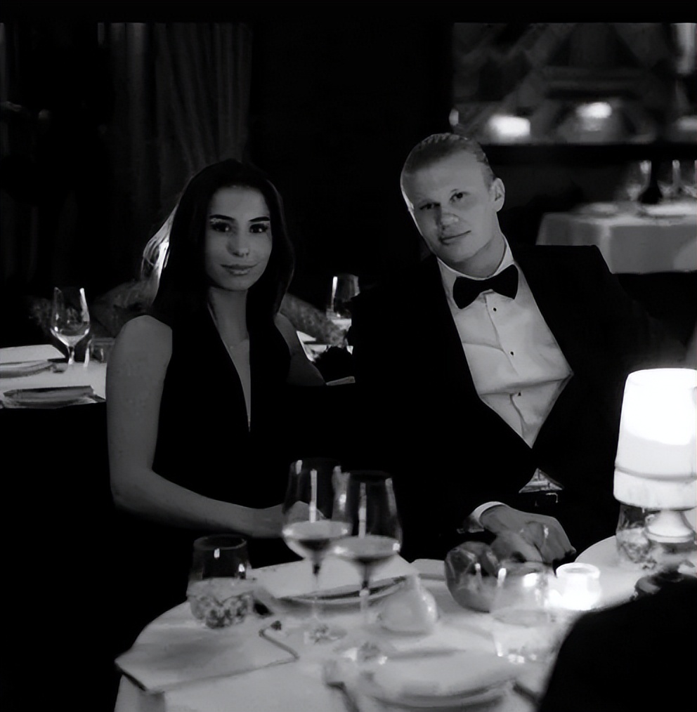 哈兰德女友和哈兰德亲嘴原视频,哈兰德女友的美照