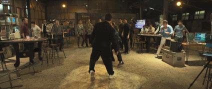 观影人数超千万喜提年度第一！韩国大“恶霸”再出山，野性美爆发