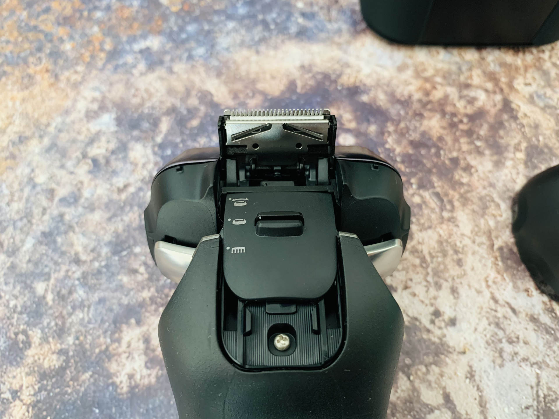 松下6刀头刮胡刀真实测评,松下6刀头剃须刀怎么样