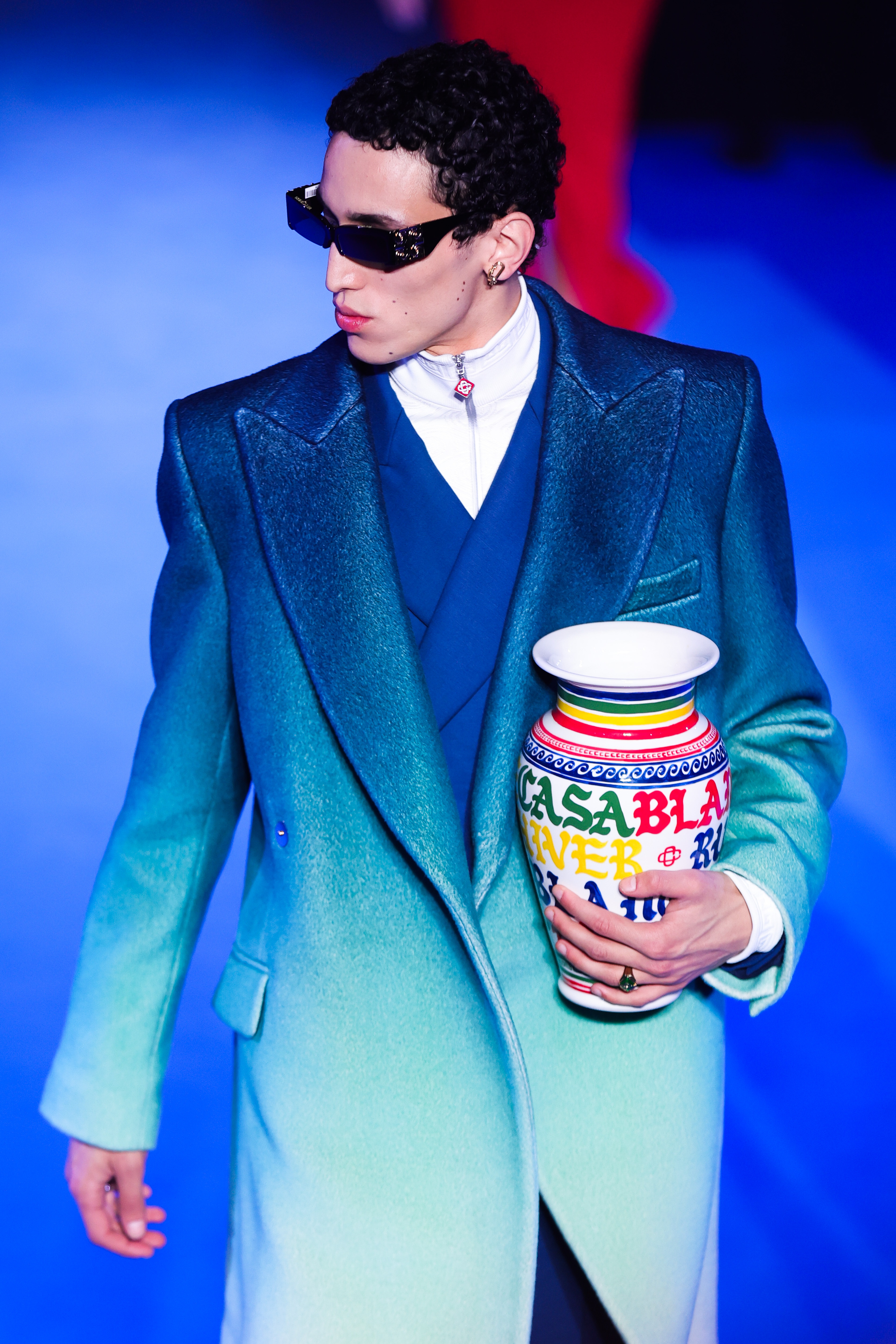 海外时装周2023米兰,巴黎时装周外国人