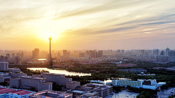 年报观察融创等待黎明,房企年报解读审慎看待后市