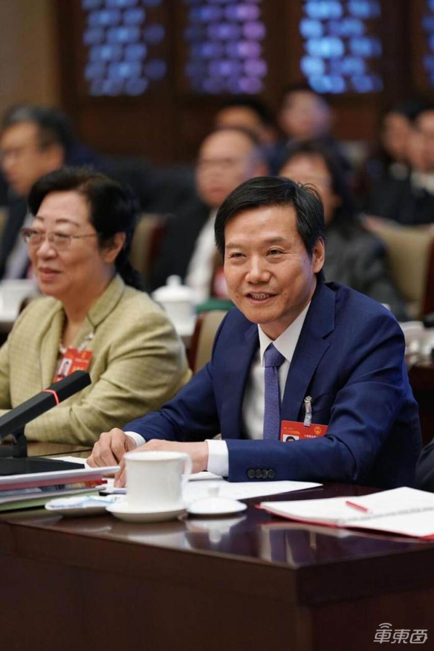 小米汽车雷军发布会后采访完整版,小米汽车交付首日雷军