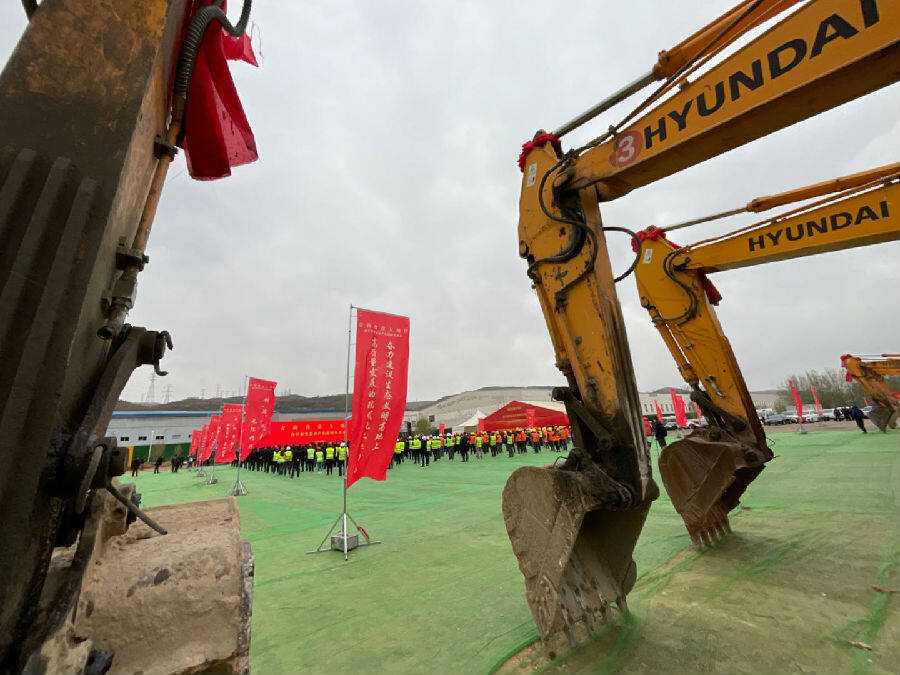 西宁新型显示产业园位置,青海数据产业园投资项目