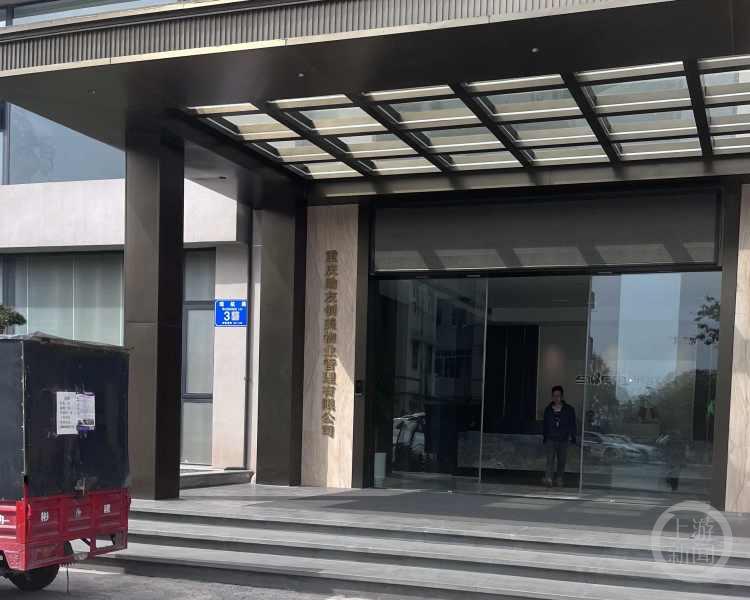 上游帮忙|用人单位不续约变主动离职，遇到这种情况该怎么办