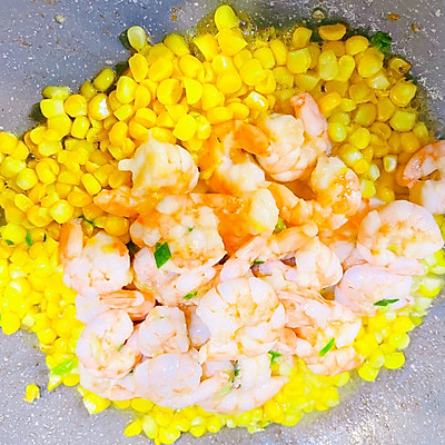 清炒玉米虾仁家常做法,清炒速冻玉米粒