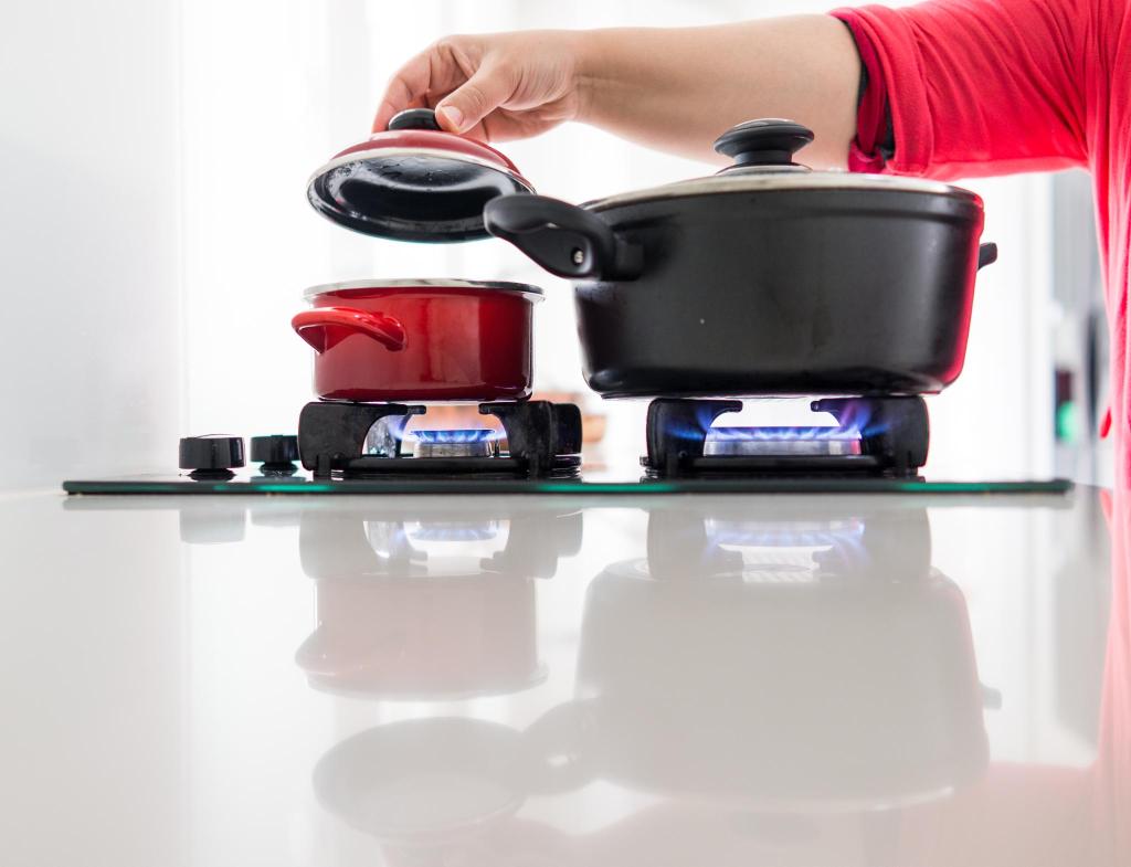 燃气泄漏闪爆,燃气泄漏发生闪爆