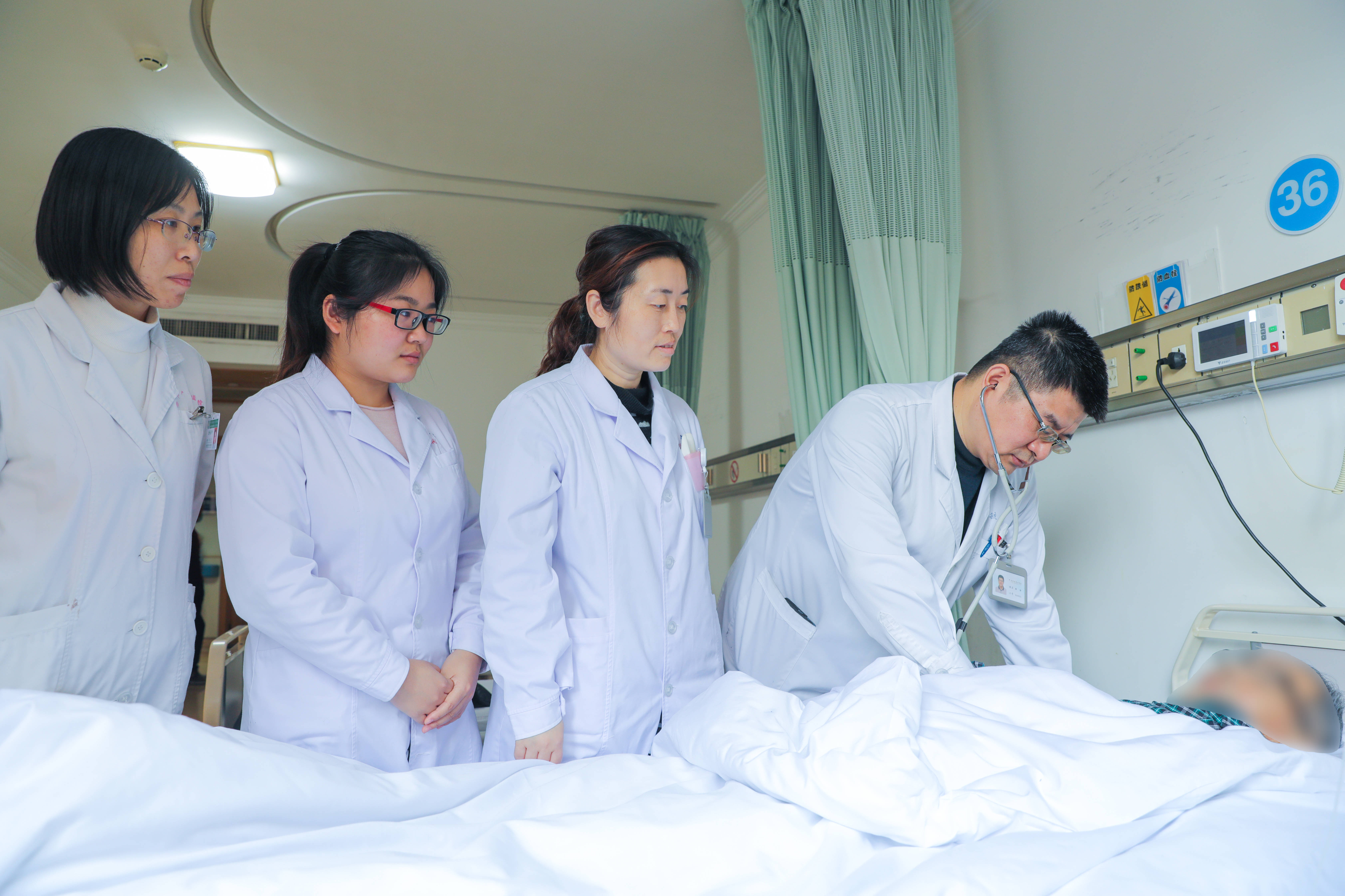 陈剑特异性抗肿瘤疗法,陈剑军治疗癌症