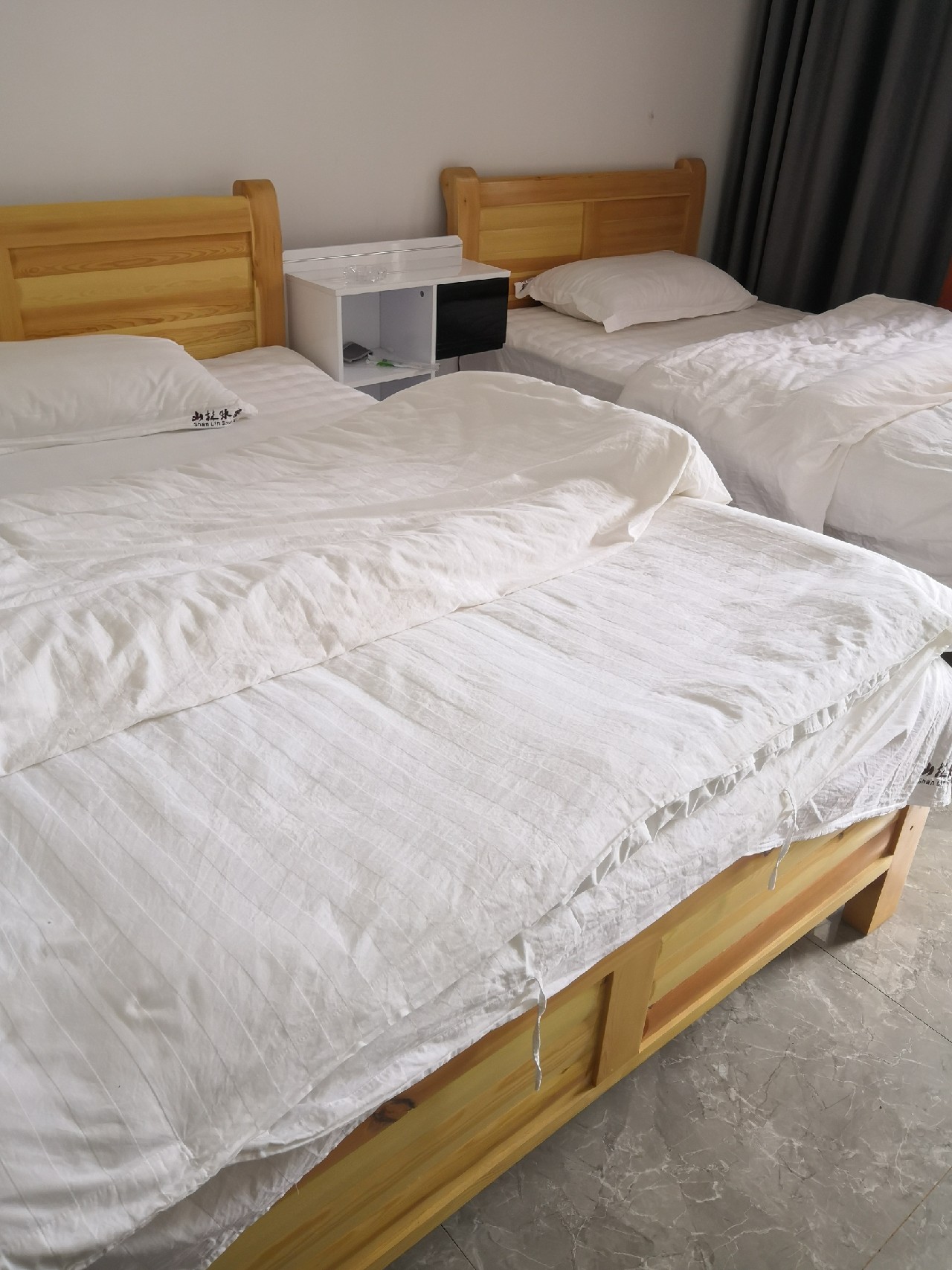 梅子姐这次选了没有打窝的钓位，渔获究竟如何呢