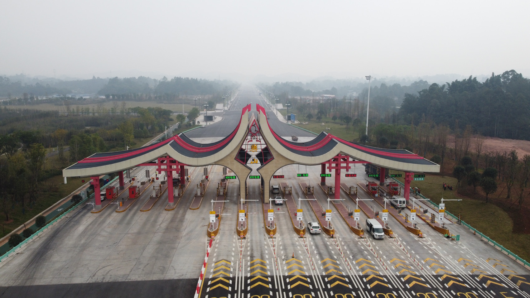 成乐高速扩容多久通车,成乐高速扩容一期