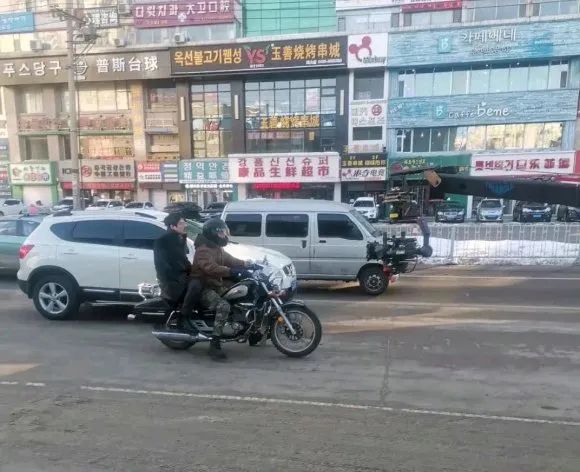 流量明星换人视频,流量明星剃头