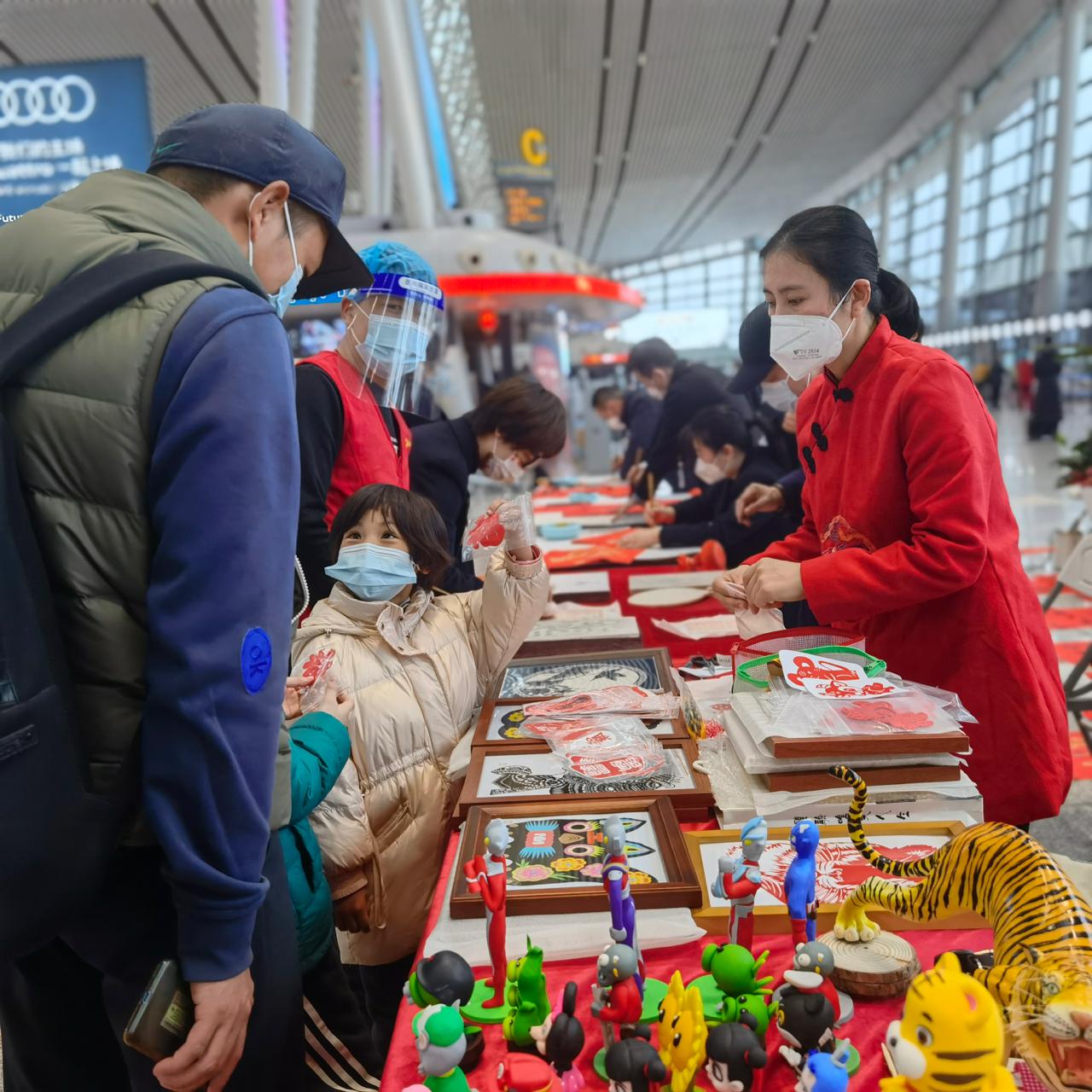 长沙南站2024年春运旅客量,春运长沙地铁运送2300万人次