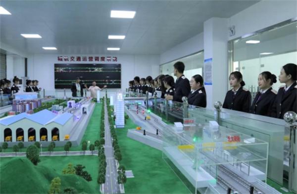 西安铁道技师学院特训营,西安铁道技师学院和铁路技术学院