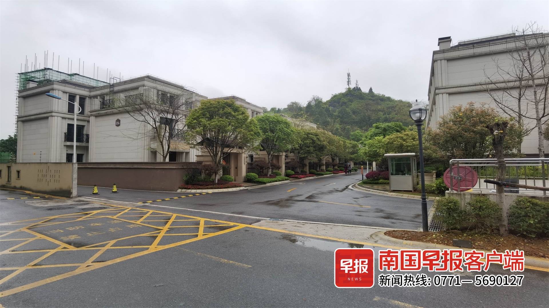 租的房子大门被锁,租的房子有被封起来的门