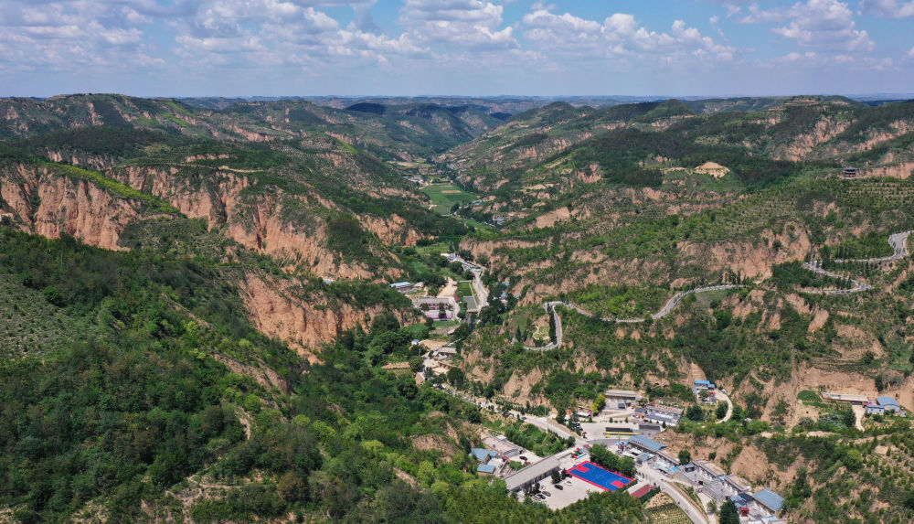 从这些故事里感受习*平近**与书的“不解之缘”